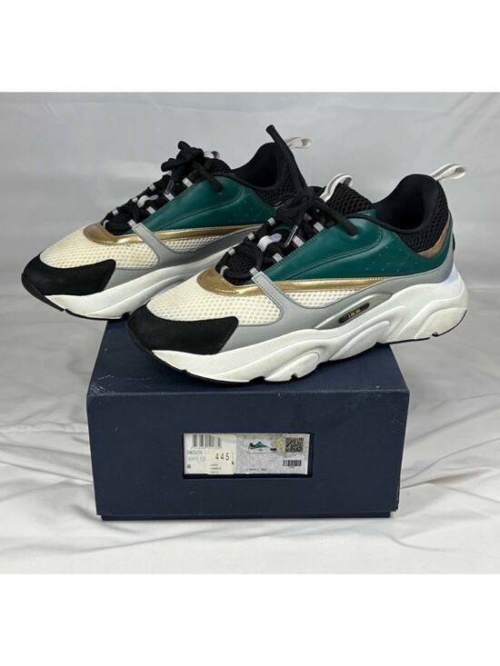 The Dior B22 in the Green/White/Black colorway US M-12 SPB JA-364075 main image 9